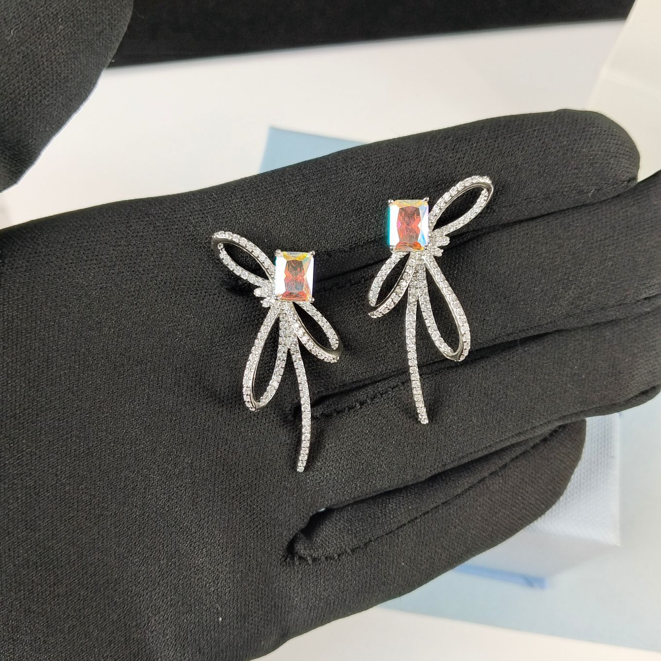 Aurora Ribbon Bow Small Sugar Cube Earrings